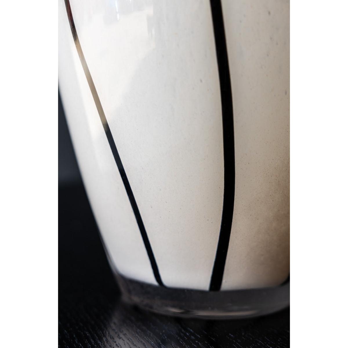 Statement Monochrome Swirl Vase – image 4