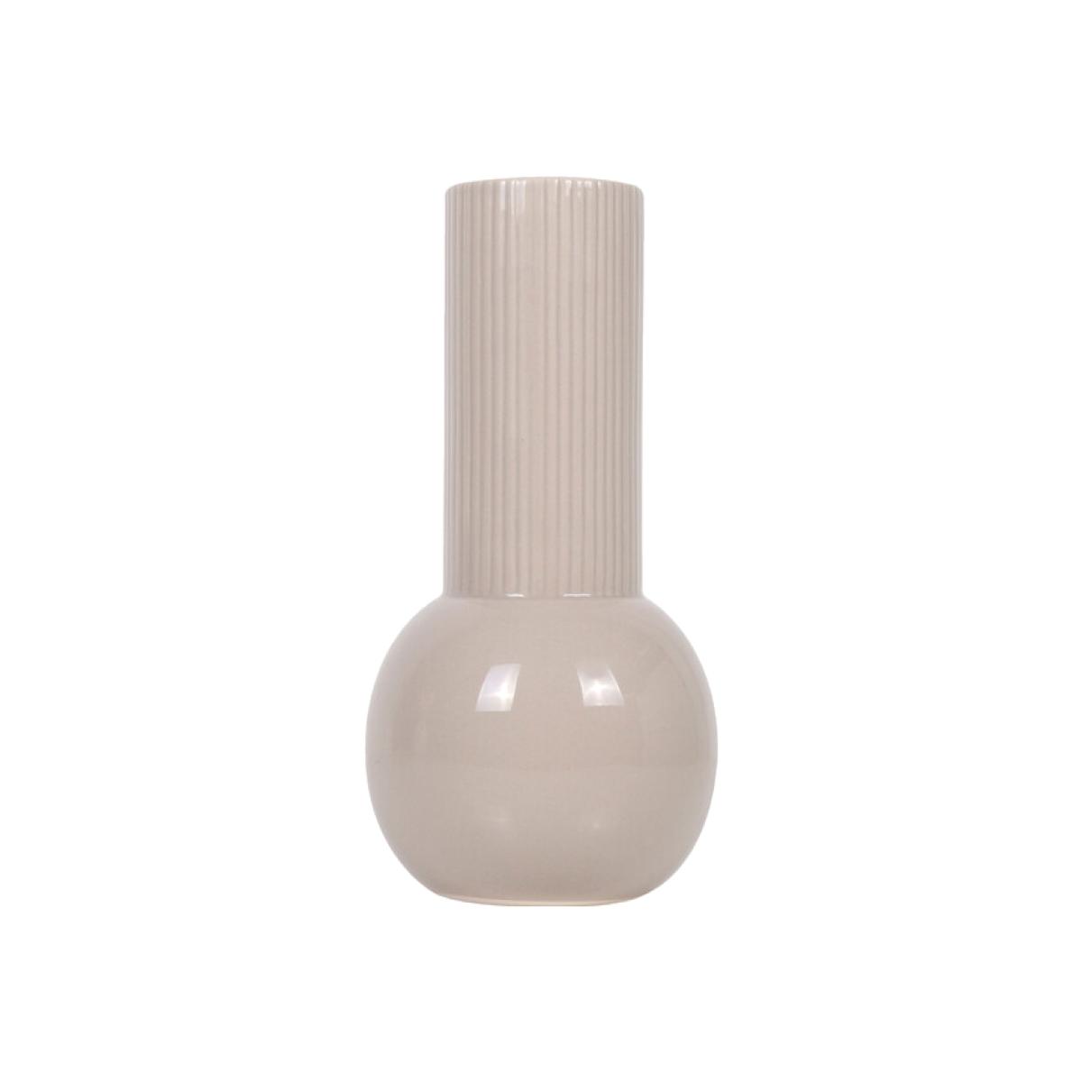 Isla Vase – image 1