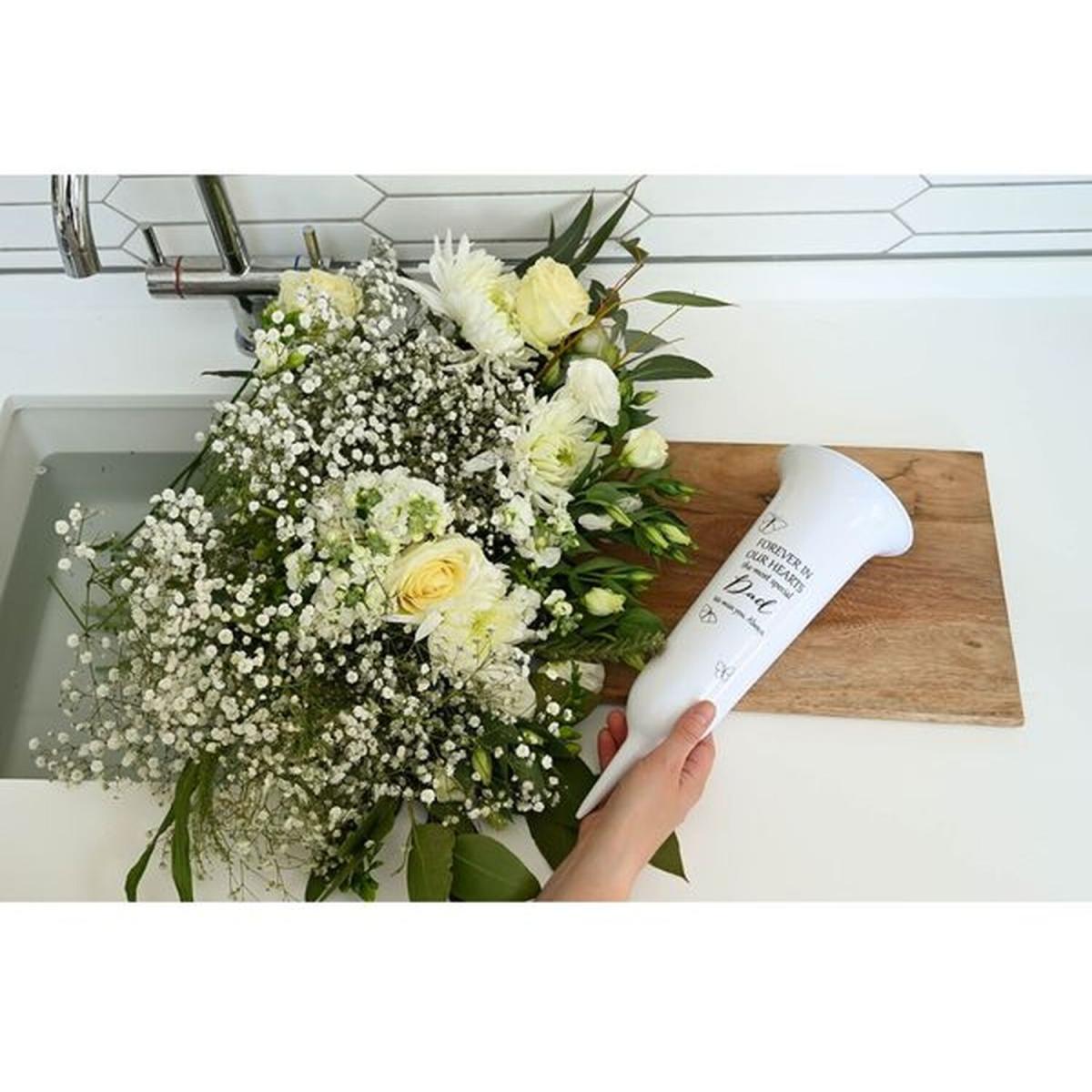 Thoughts Of You Vase Dad 31cm - White – image 3