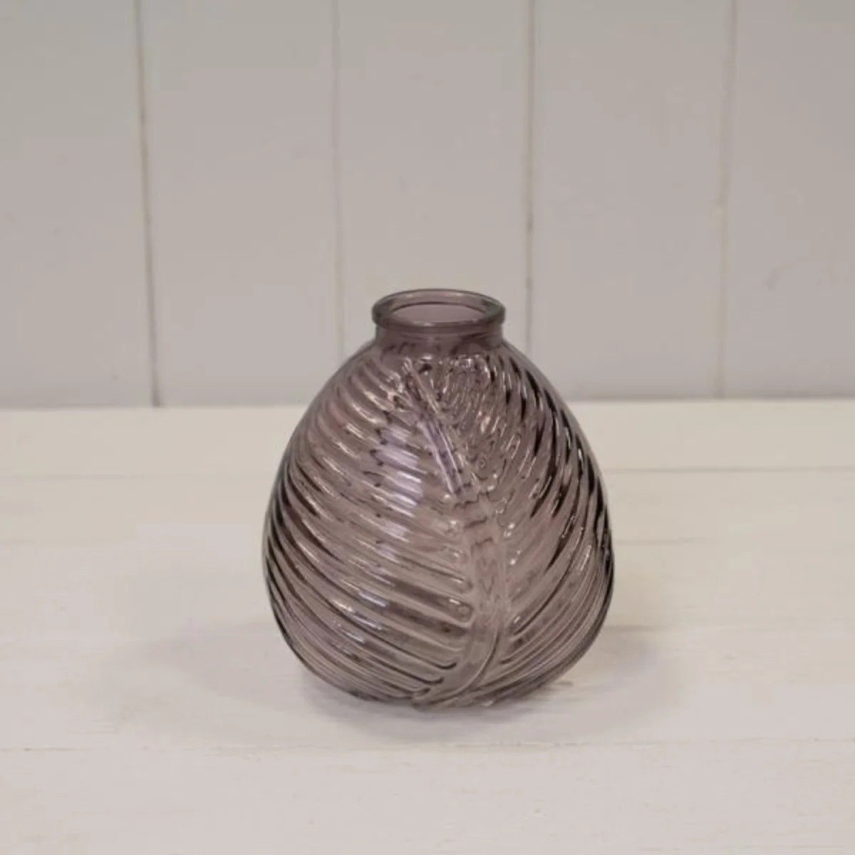Charming Amethyst Leaf Bottle Vase - Purple