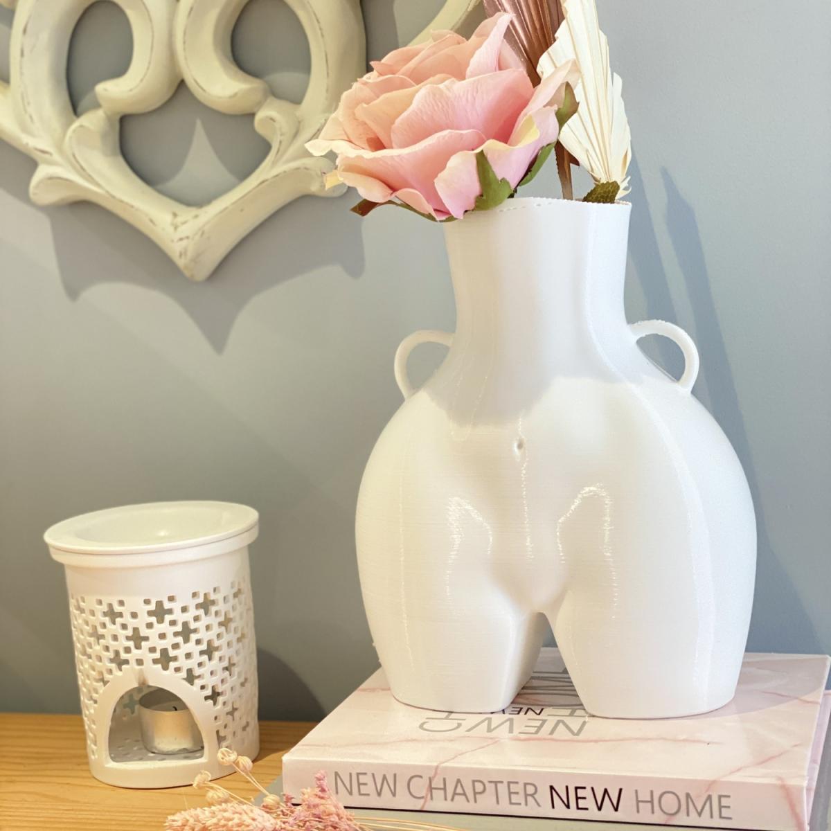 Love Handle Vase - Pink – image 2