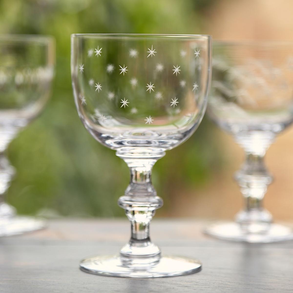 Four Hand Engraved Crystal Wine Goblets With Stars Design | The Vintage List – image 2