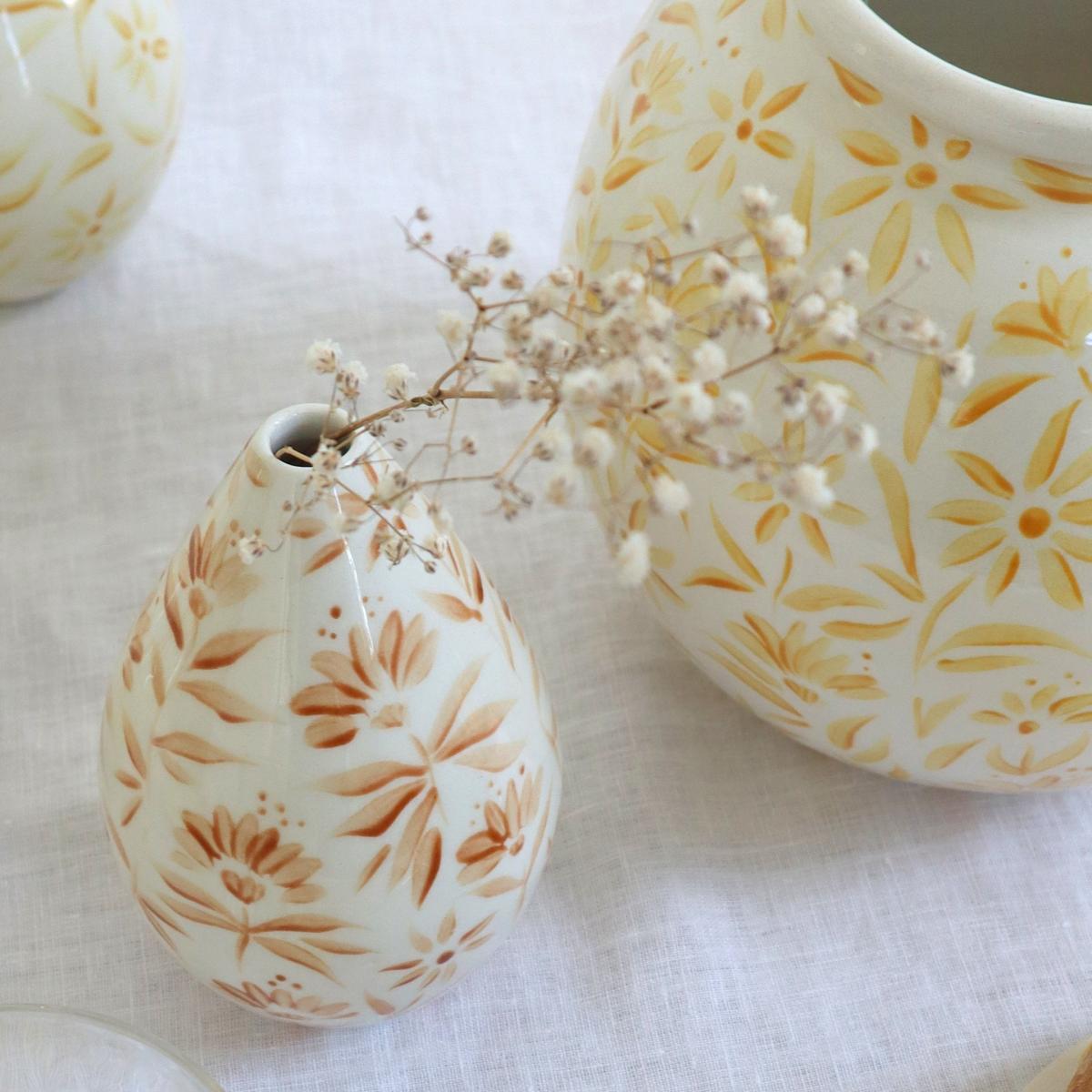 Neutrals / White / Brown Sunburst Flowers Bud Vase - Autumn Brown Rosanna Corfe – image 3