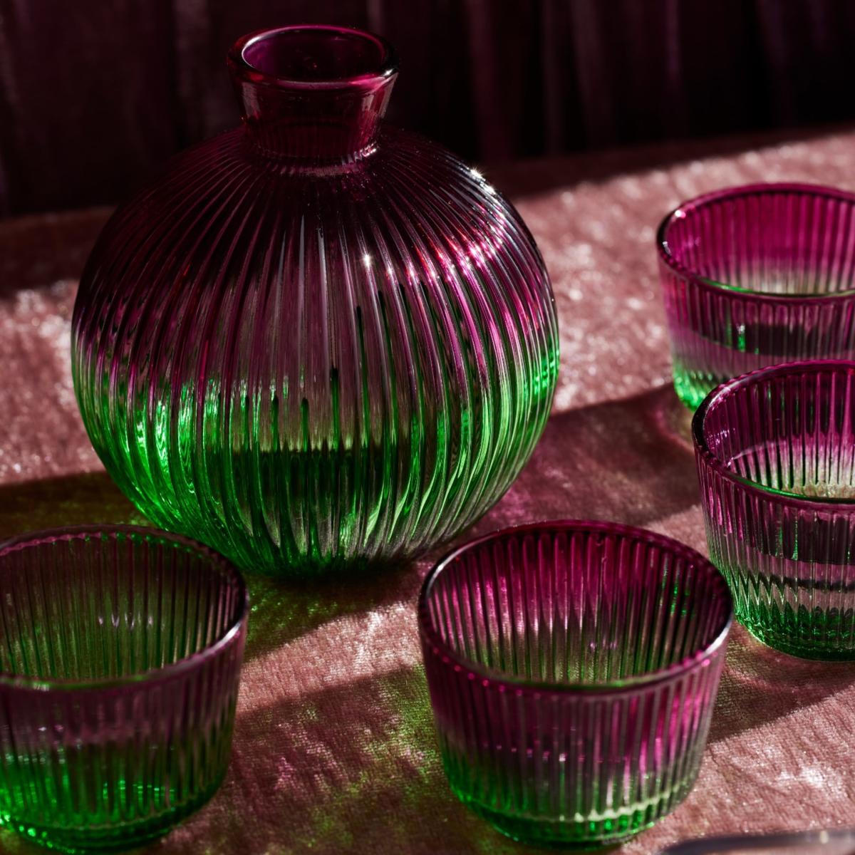 Green / Red Limited Edition: Gatsby Sake Set | Lodore – image 2