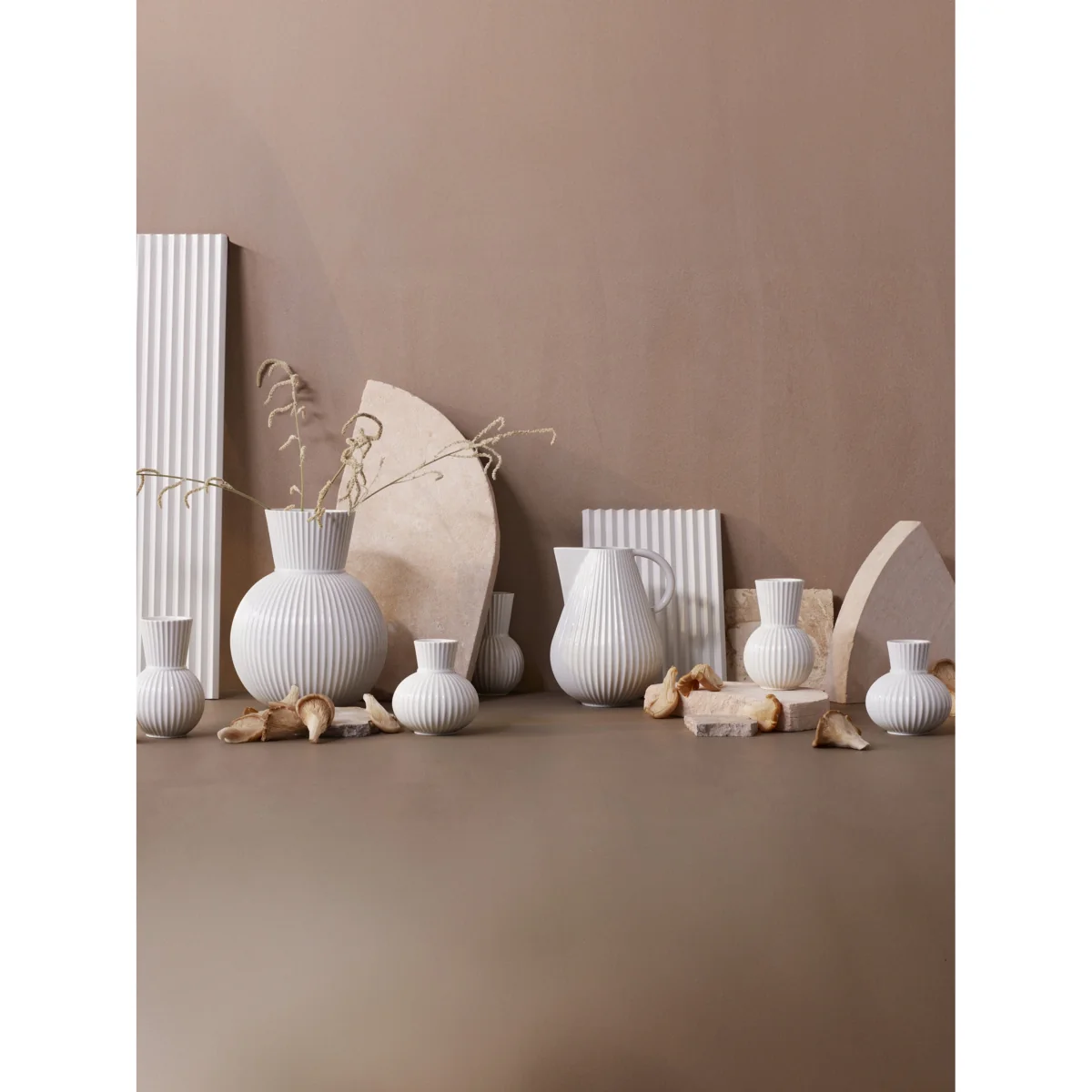 Porcelain Vase Tura, H 34 cm – image 4