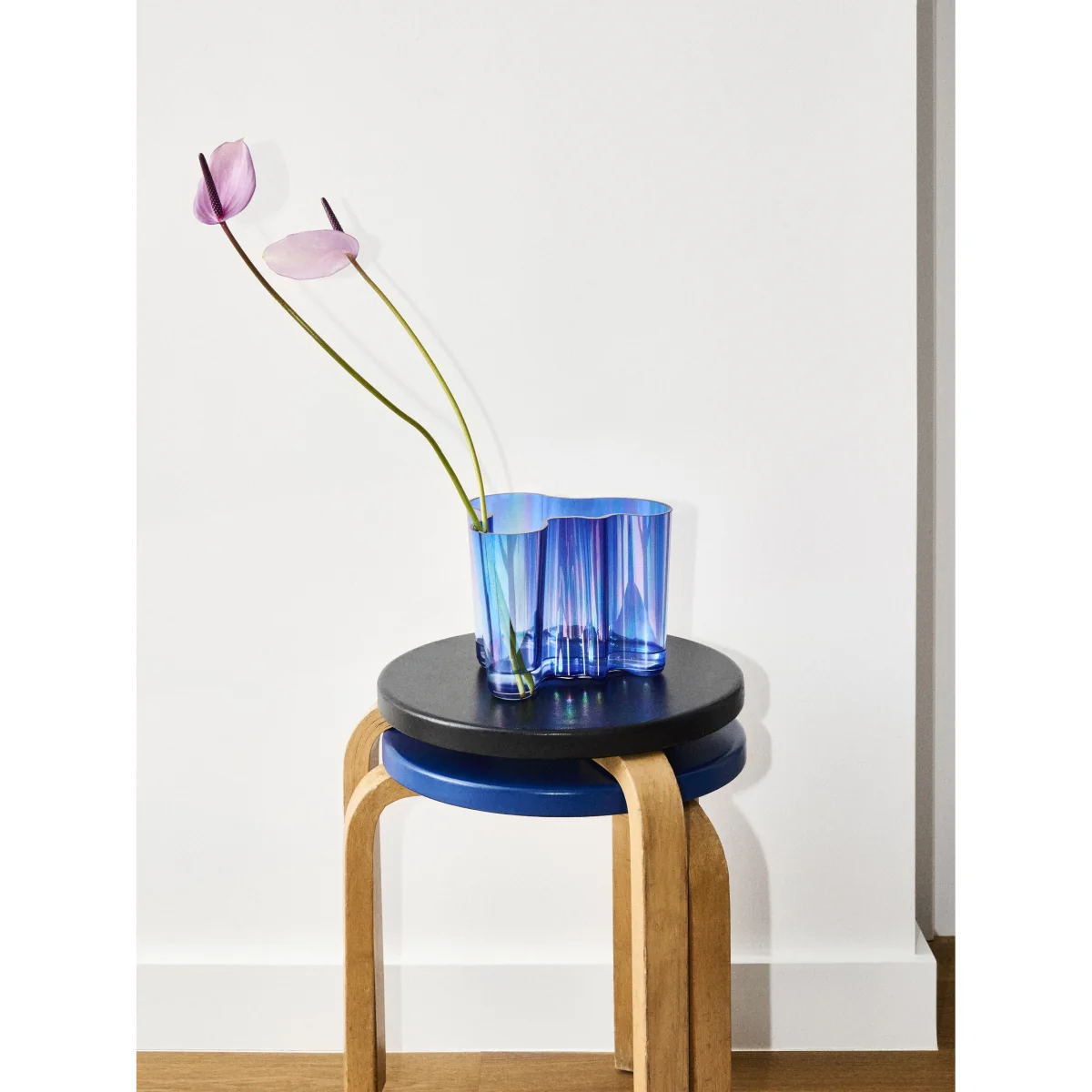 Mouth-Blown Vase Alvar Aalto, H 16 cm – image 2