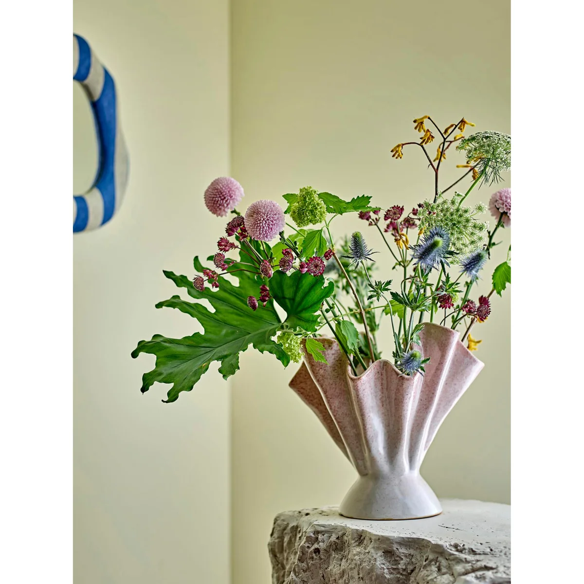 Stoneware Vase Plier – image 3
