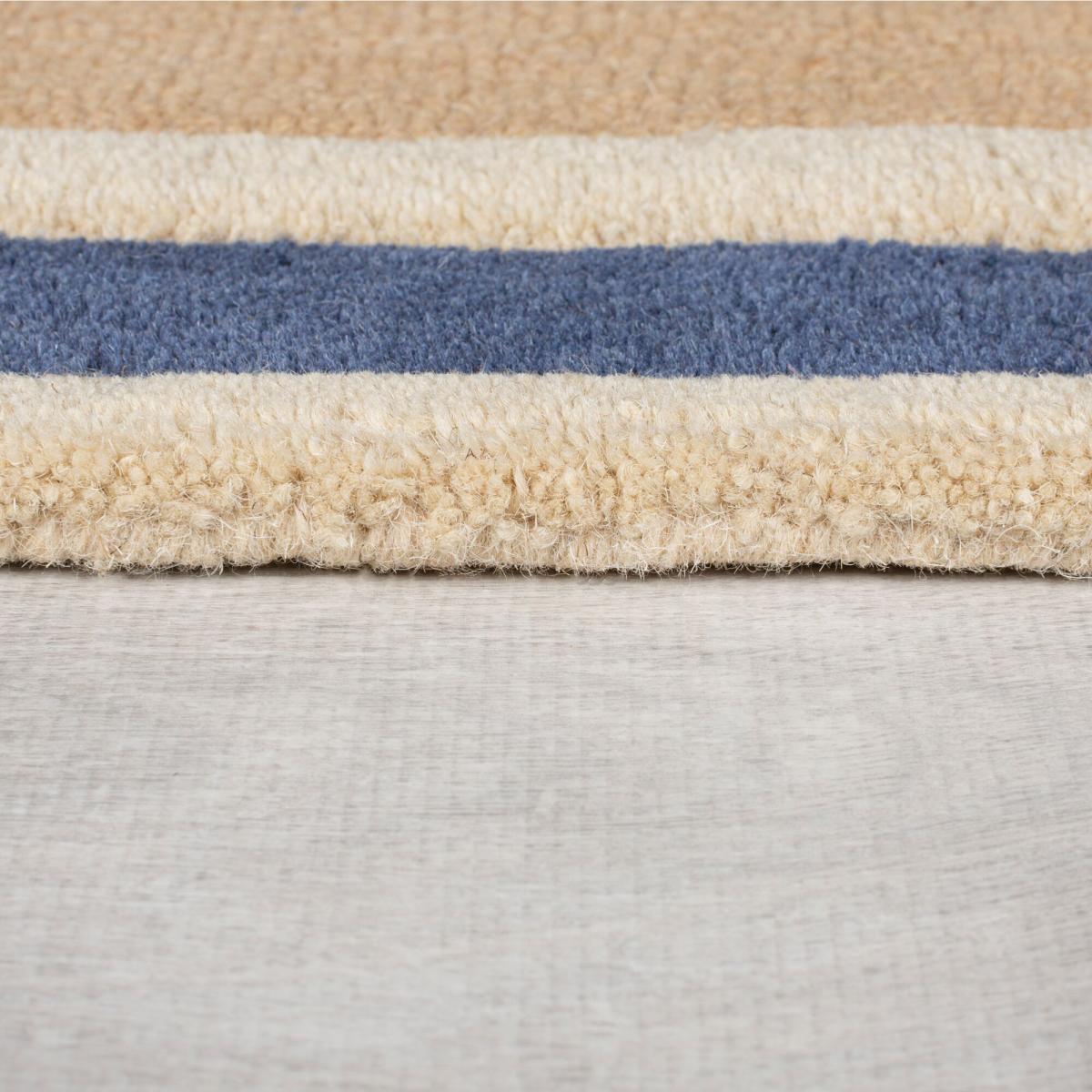 Retro Blocks Carved Wool Runner Blue – image 3