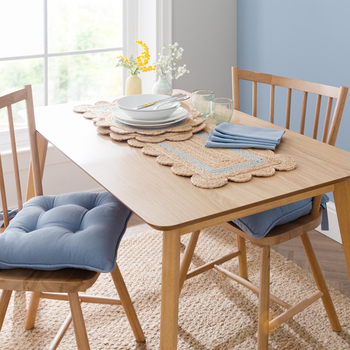 Scallop Jute Runner