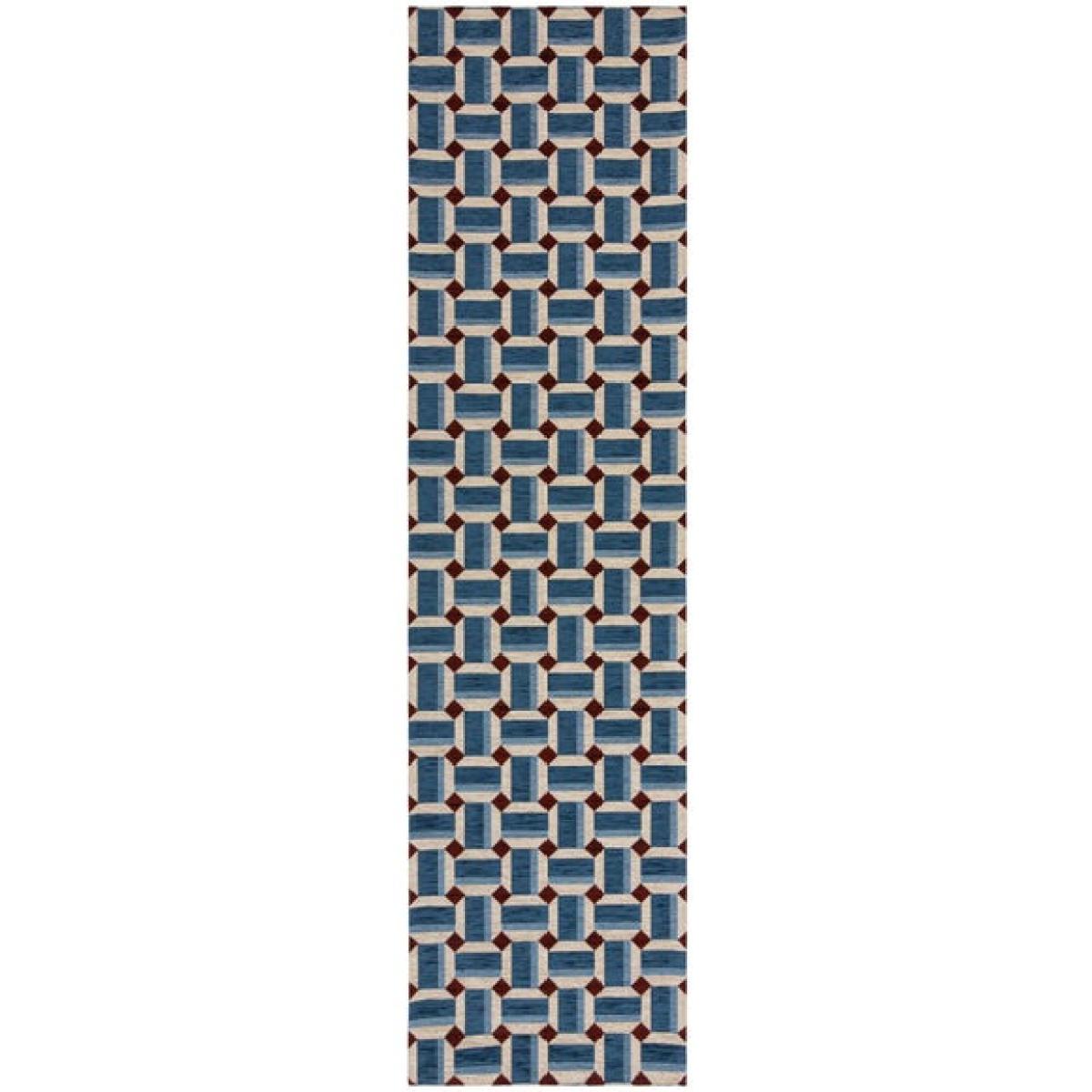 Lennox Geometric Runner – image 5