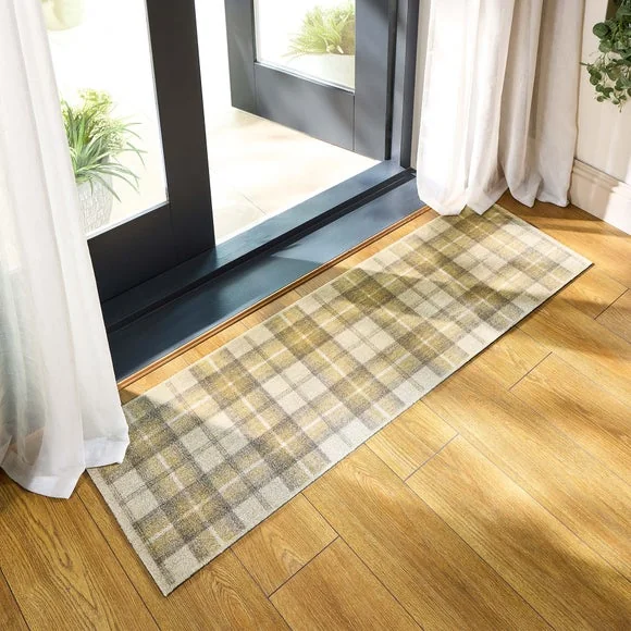 Marvel Printed Oswald Check Washable Runner – image 1