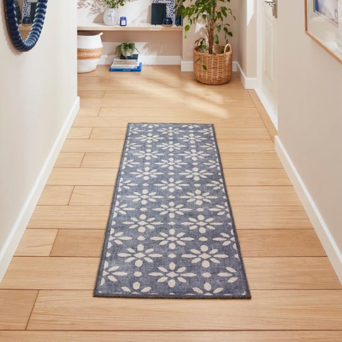 Coral H1062 Runner – image 1