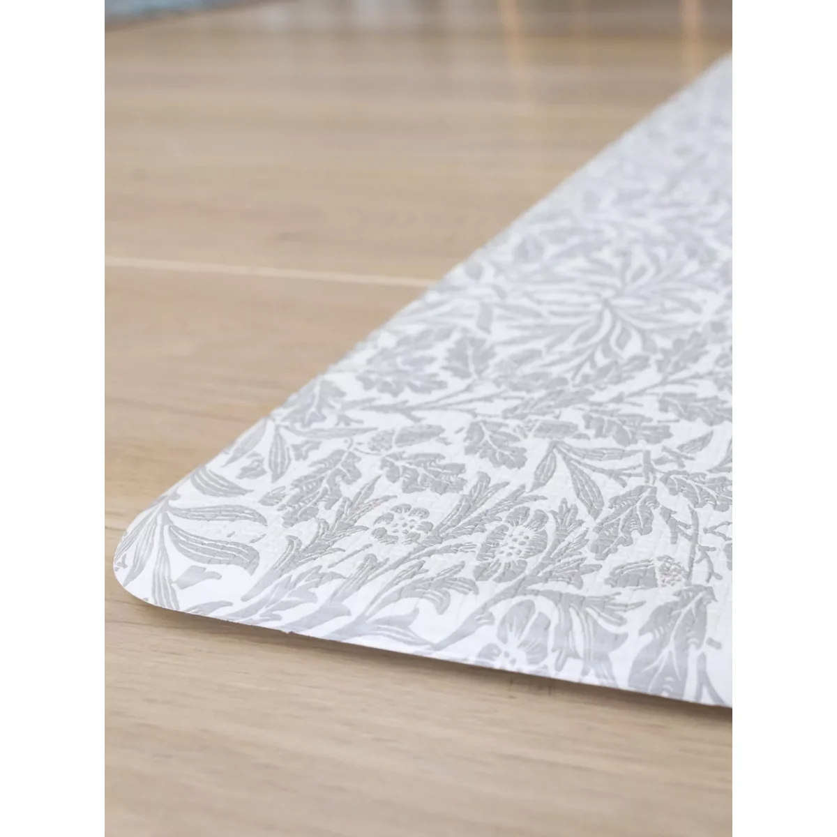 Totter + Tumble x Morris & Co Collection Play Runner Reversible Playmat, Brer Rabbit/Acorn – image 8
