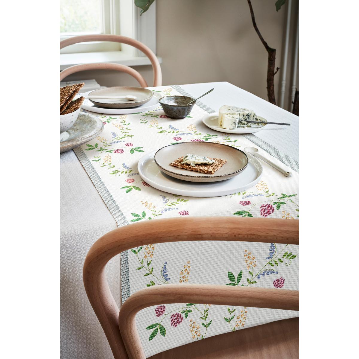 Summer flowers runner 35x120 cm – image 2