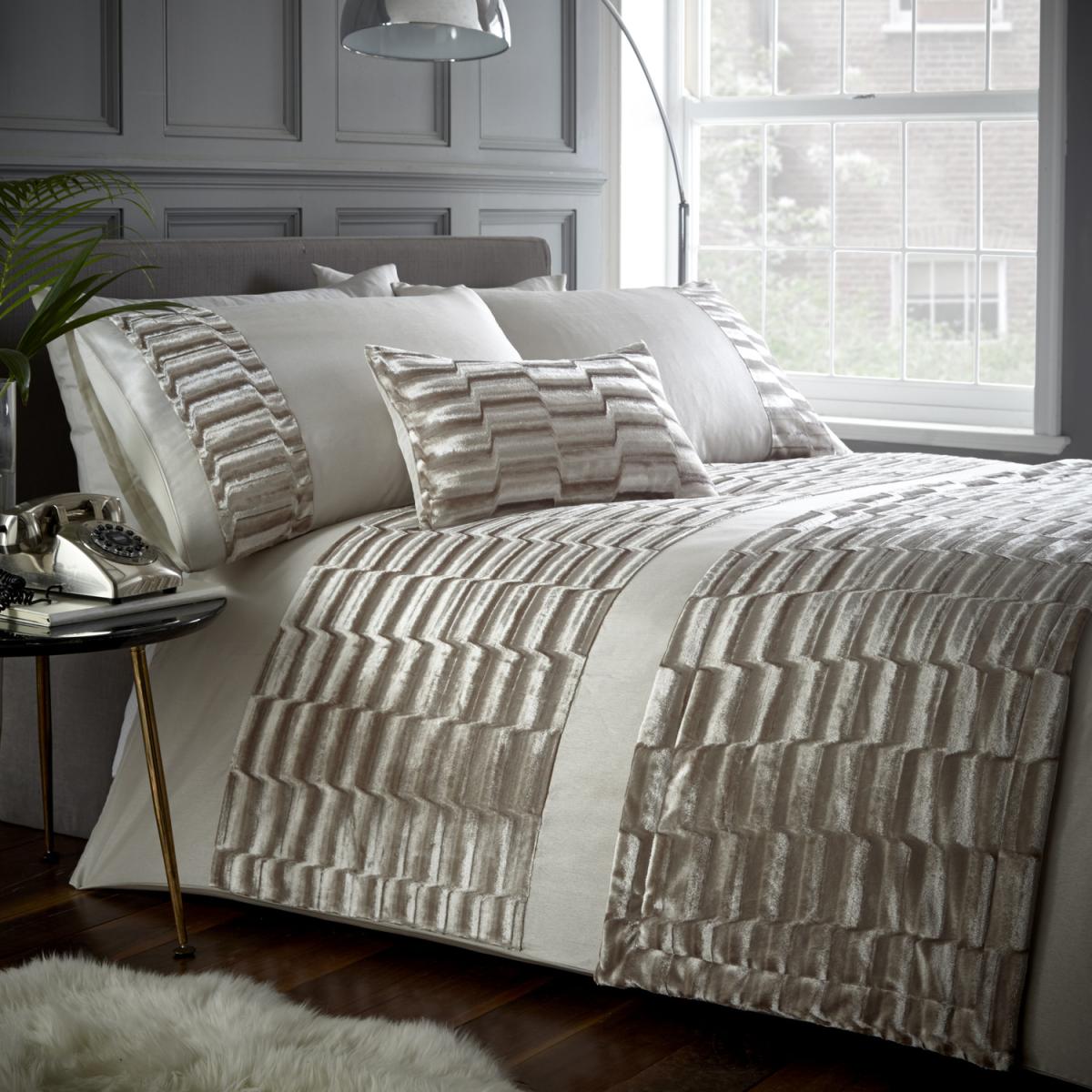Murray Oyster Runner 220x50cm - Oyster – image 3