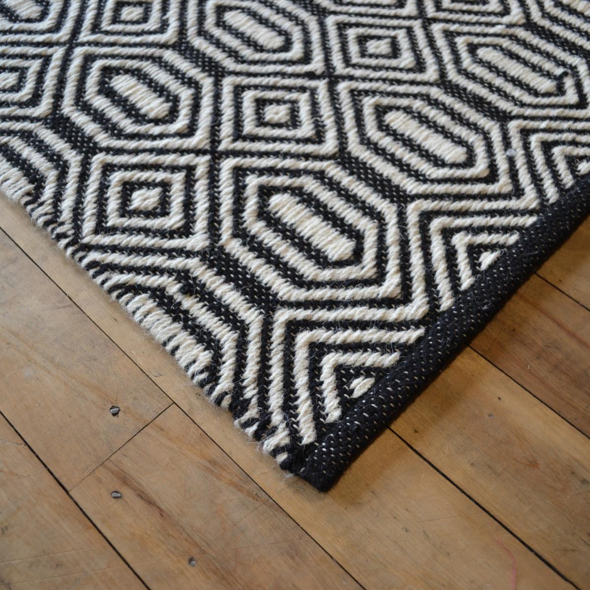 Flatweave Geo Hallway Runners in Black White – image 2