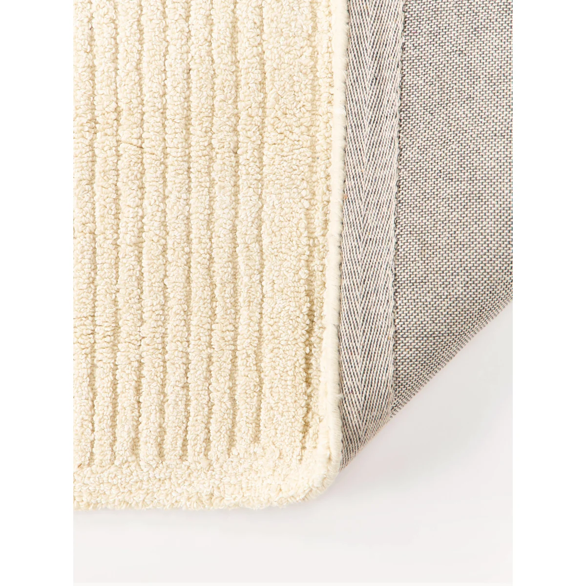 High-Low Wool Runner Alexia, Hand-Tufted – image 4