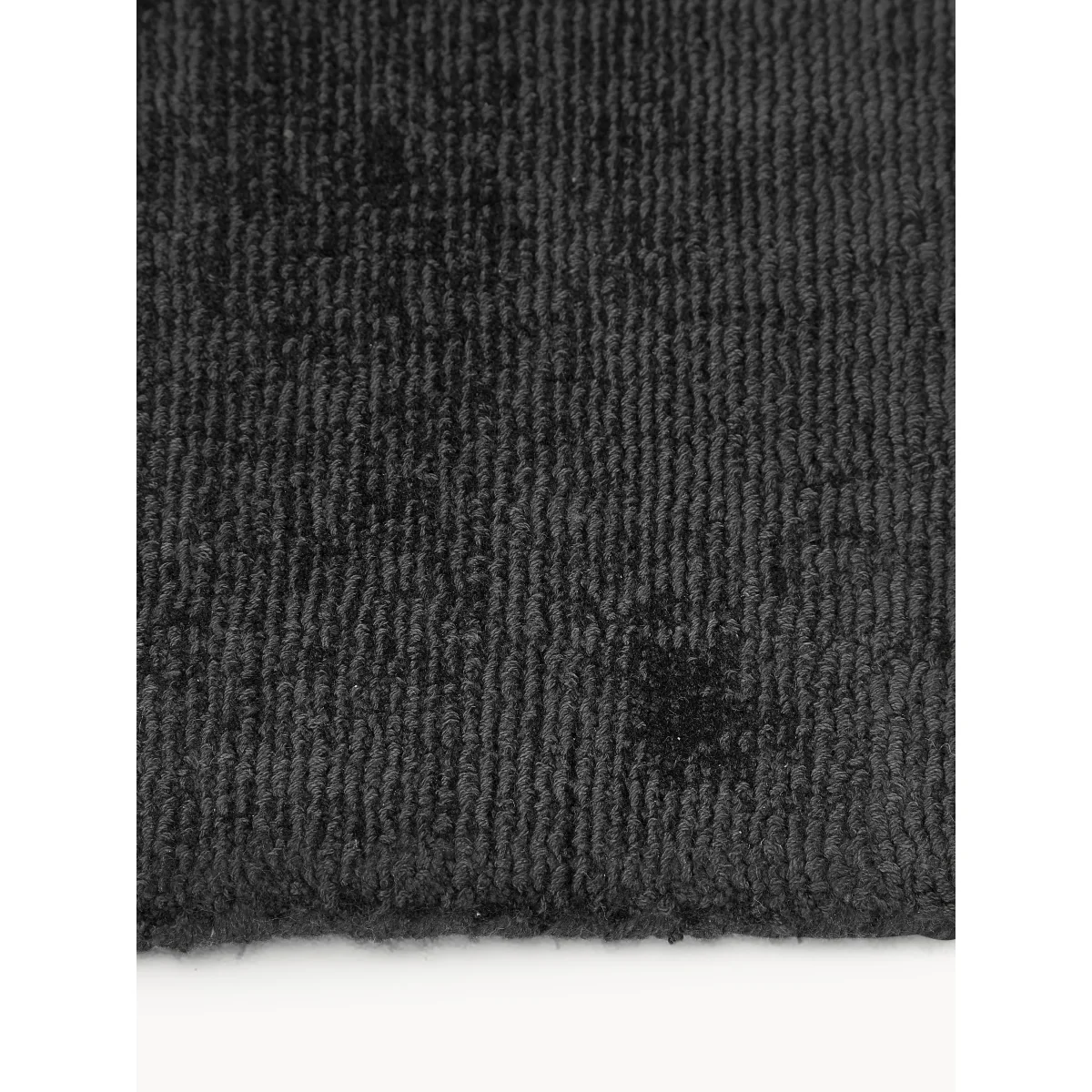 Hand-Woven Viscose Runner Jane – image 3