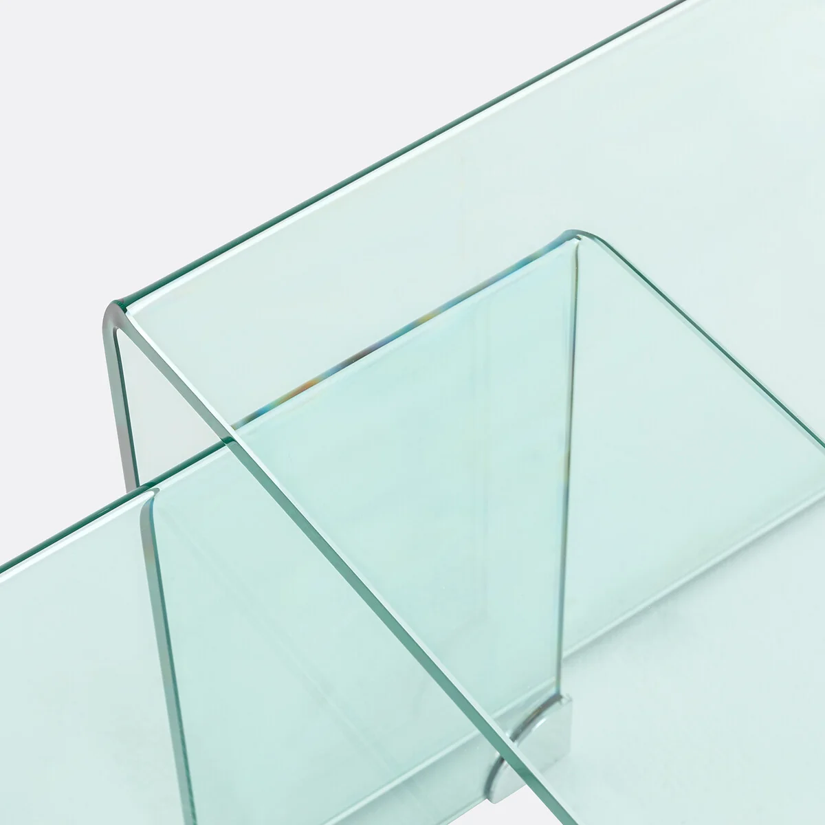 Joan Nesting Tables in Tempered Glass – image 5