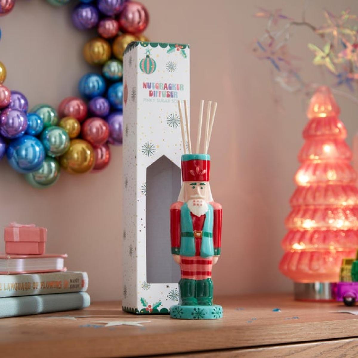 Christmas Nutcracker Pink Sugar Diffuser – image 1