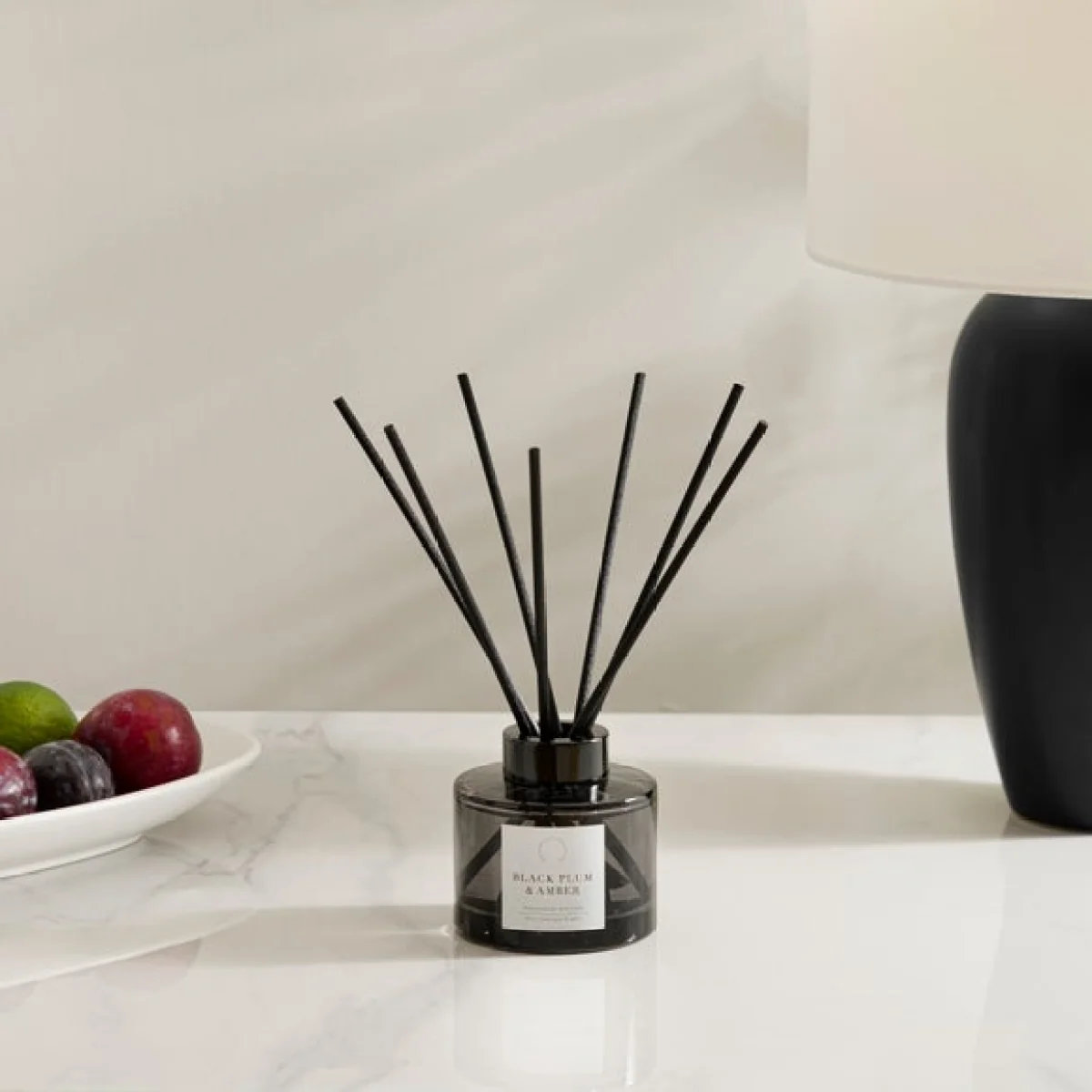 Plum and Patchouli Diffuser Black – image 1