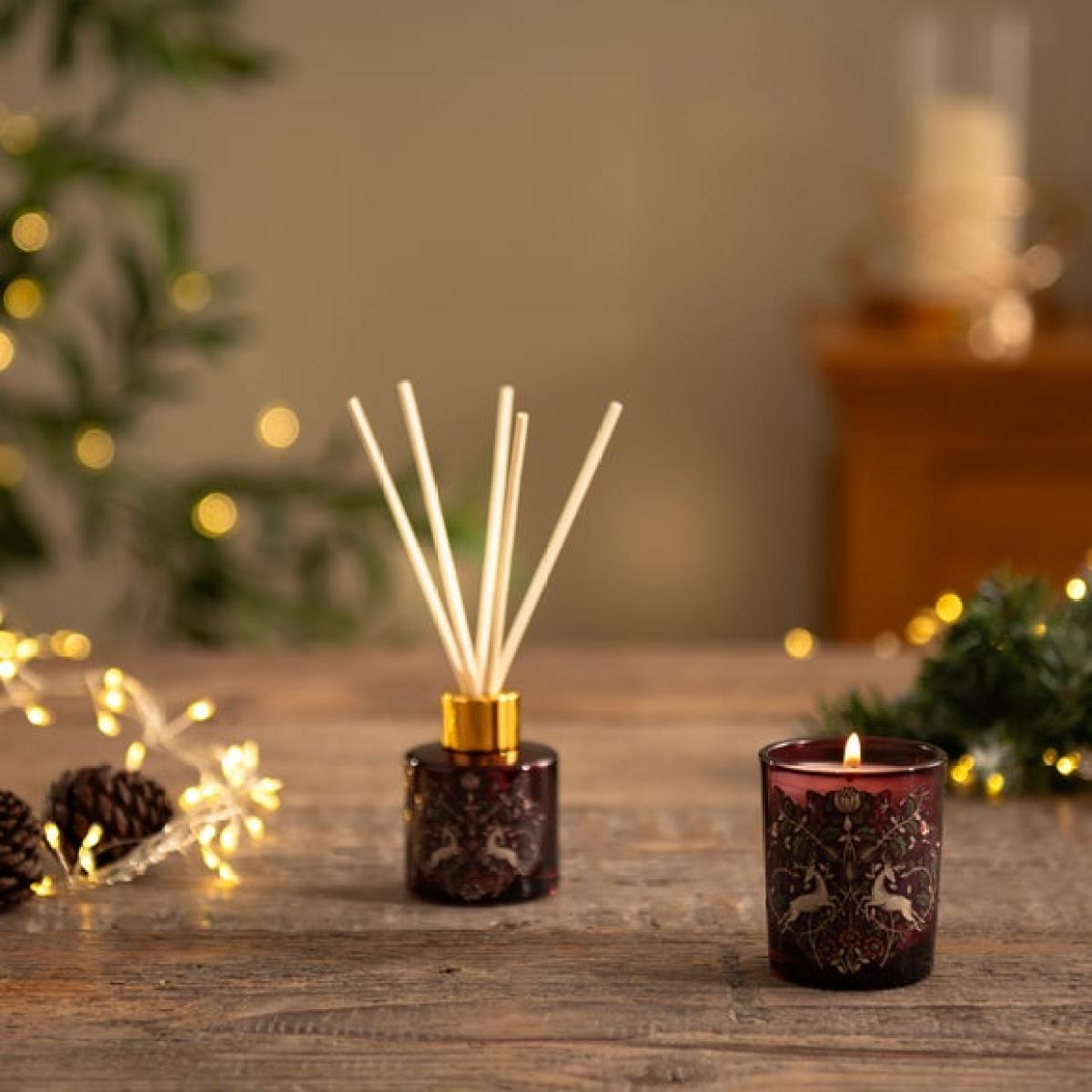 Winter Berries Candle & Mini Diffuser Gift Set – image 2