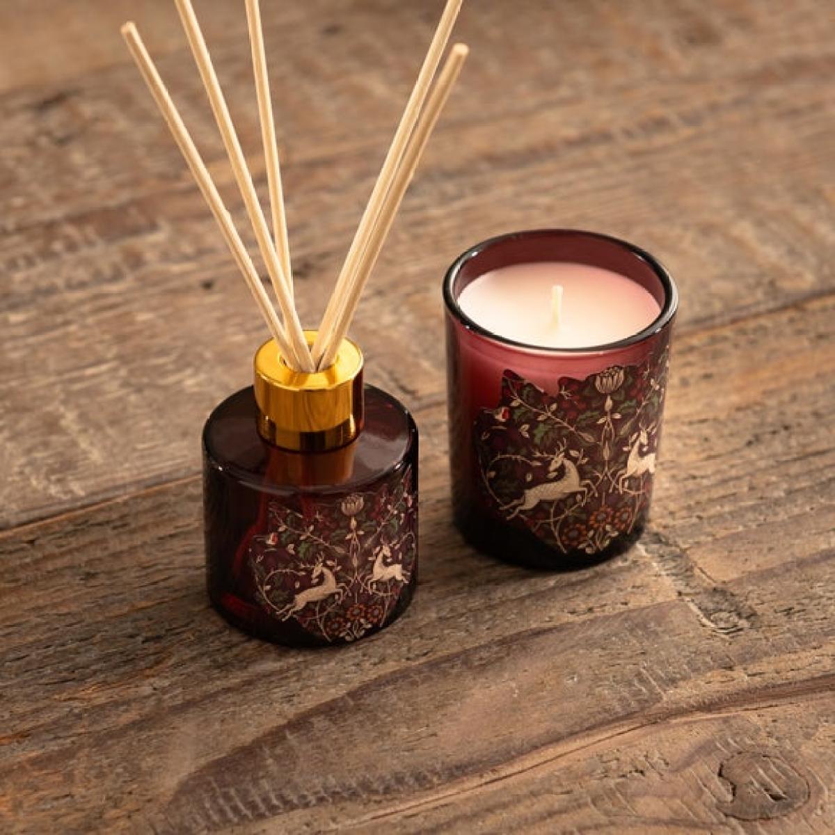 Winter Berries Candle & Mini Diffuser Gift Set – image 3