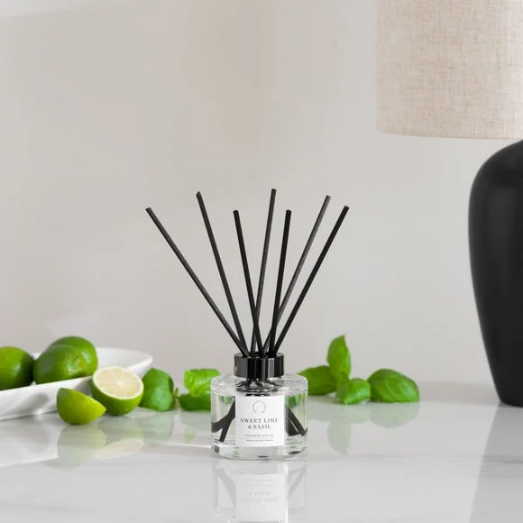 Simplicity Collection Lime and Basil Diffuser – image 1