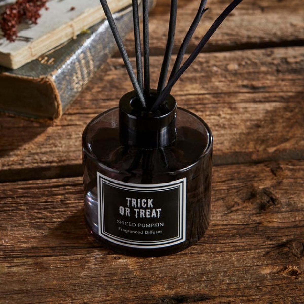 Trick or Treat Halloween Diffuser – image 2