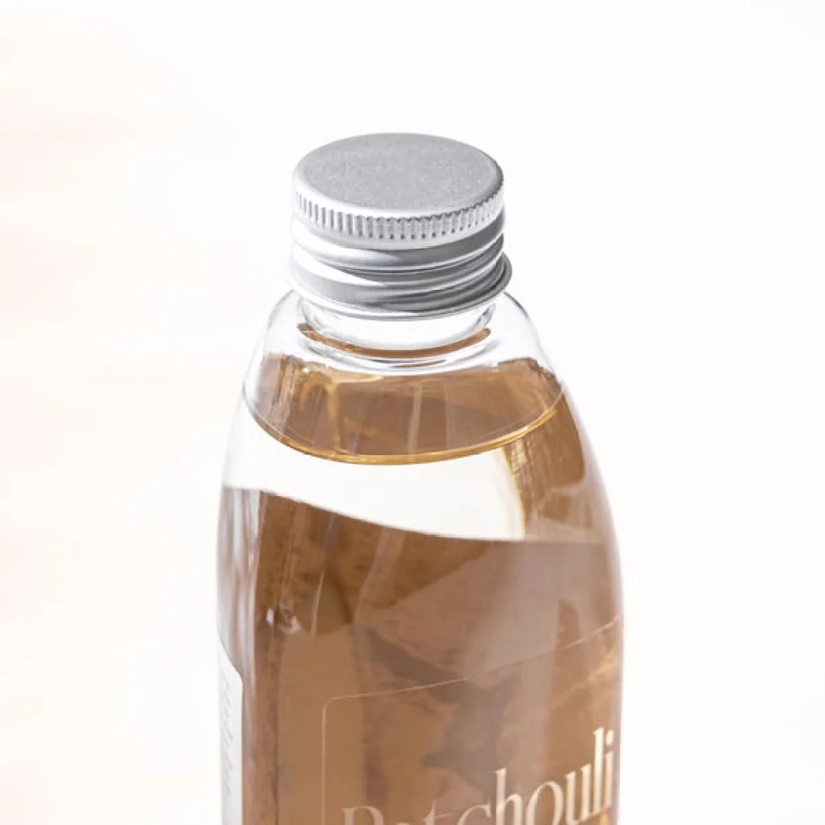 Moments Patchouli Whisper Diffuser Refill – image 2