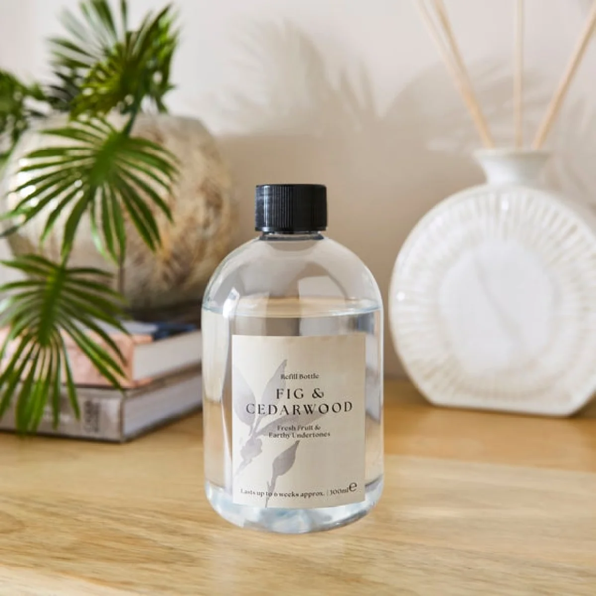 Global Zen Fig & Cedarwood Diffuser Refill White – image 1