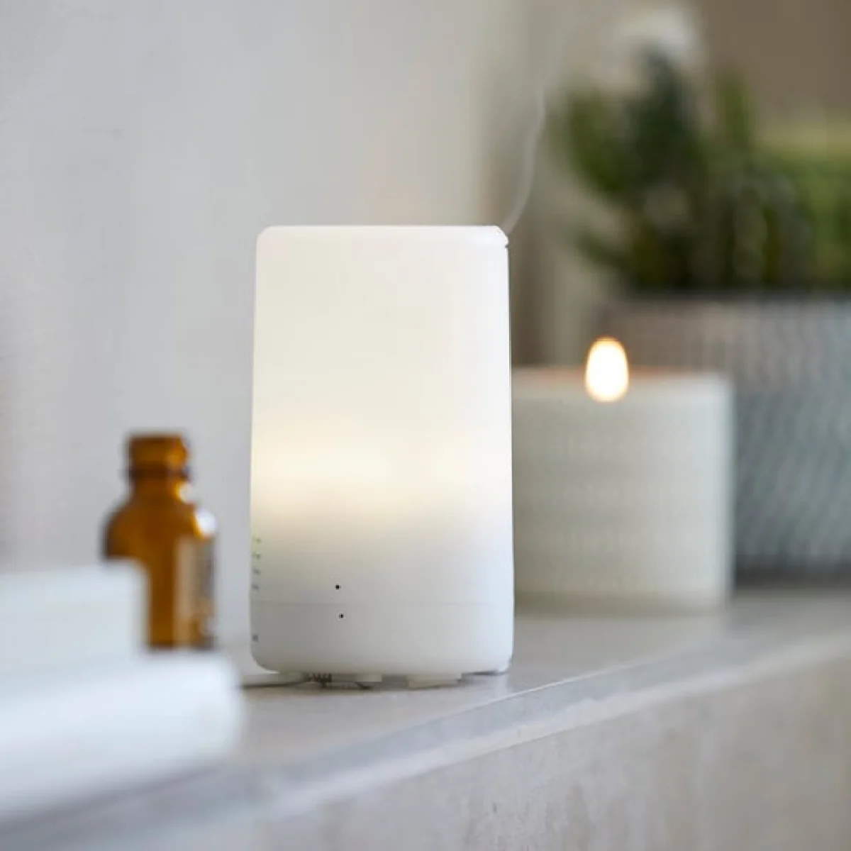 Dunelm Electronic Diffuser with USB Cord White – image 3