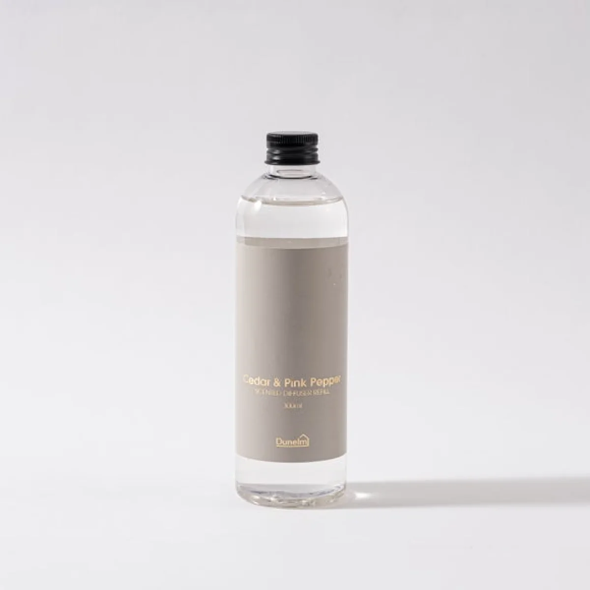 Luxe Gold Cedar & Pink Pepper Diffuser Refill – image 2