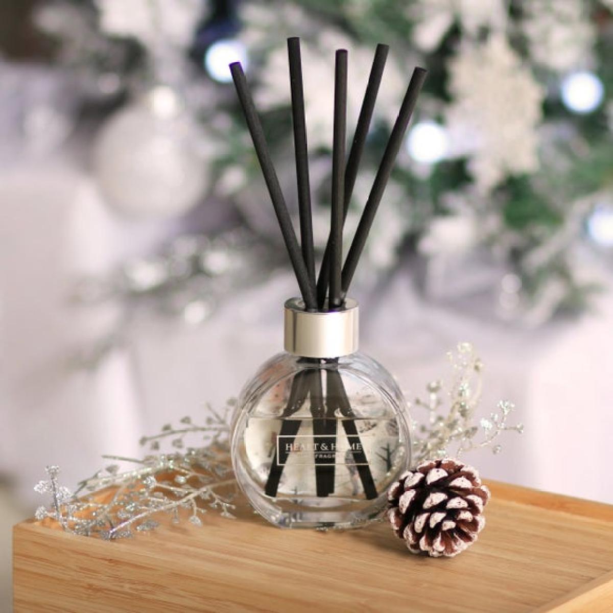 Heart & Home Snowflake Sparkle Diffuser – image 1