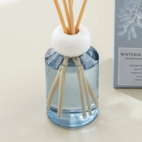 Wisteria Garden Diffuser – image 2
