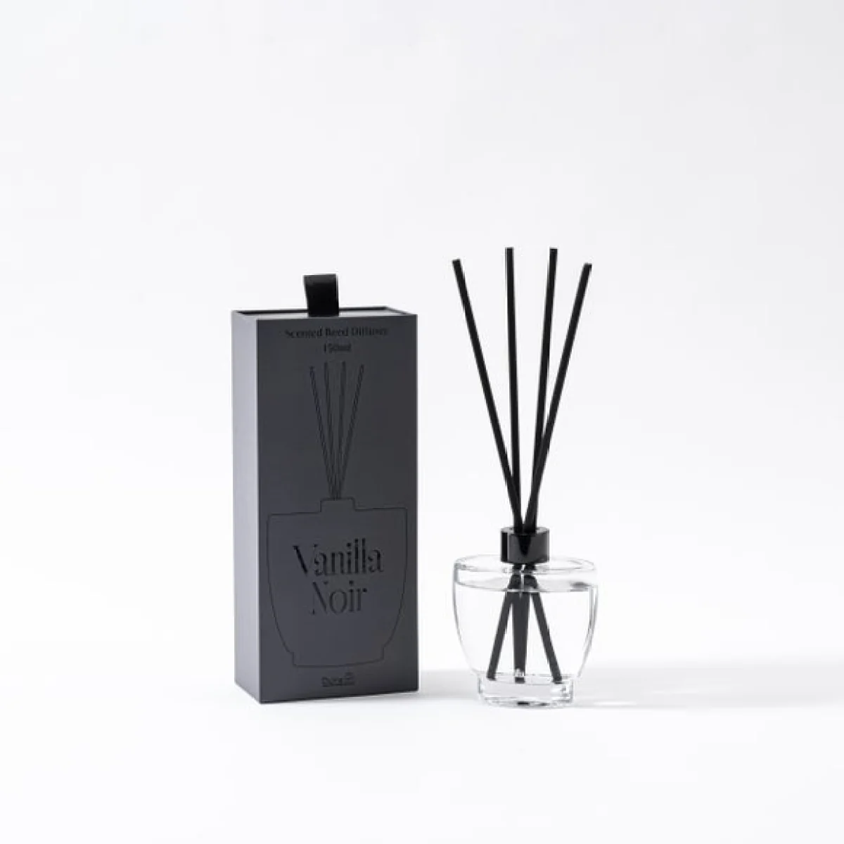 Moments Vanilla Noir Diffuser – image 4
