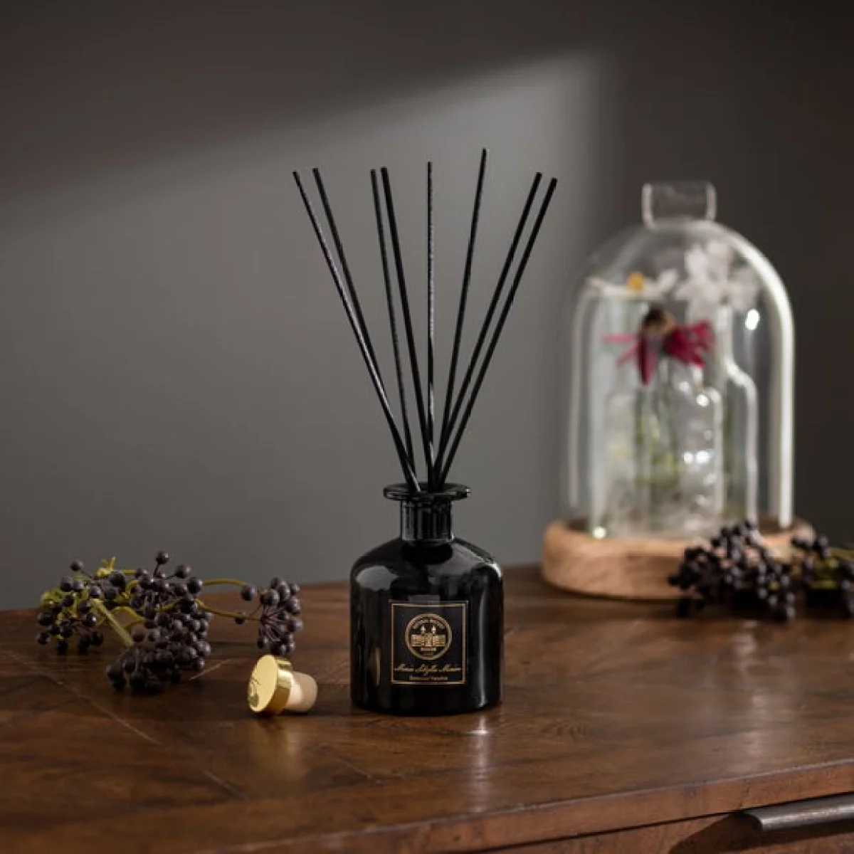 Botanical Paradise Diffuser Refill Black – image 2