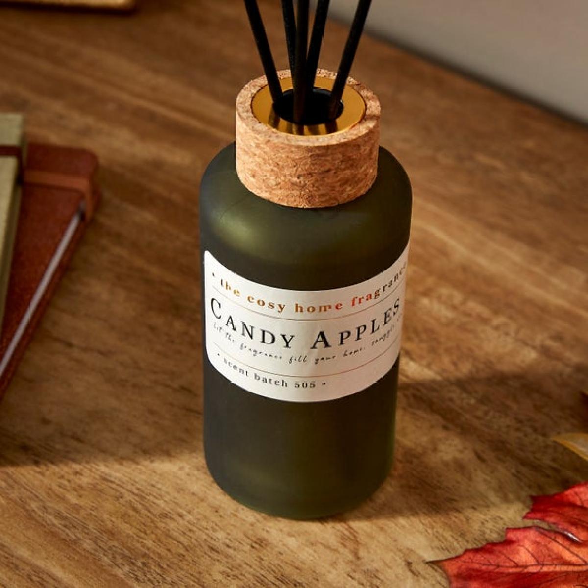 Candy Apples Frosted Diffuser – image 2