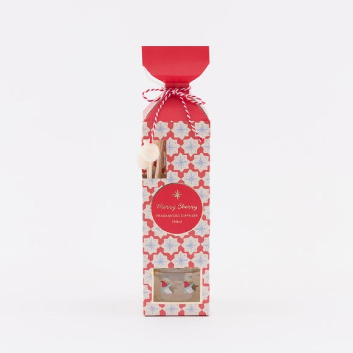 Robin Pom Pom Merry Cherry Diffuser – image 4