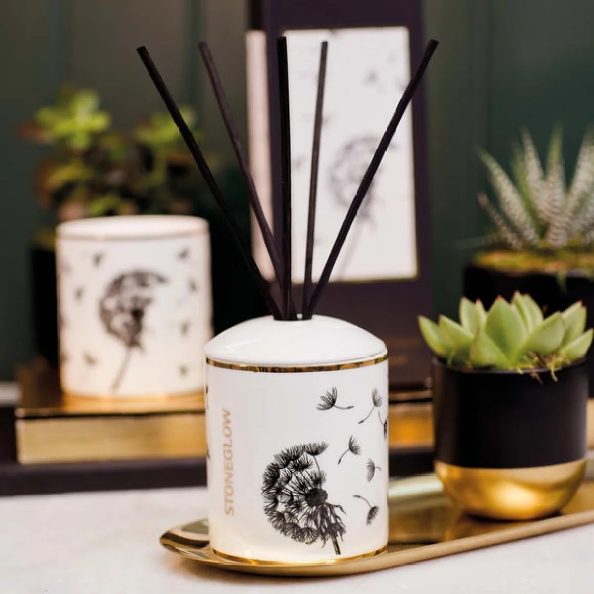 Stoneglow Keepsake Make A Wish Ceramic Diffuser Black and white