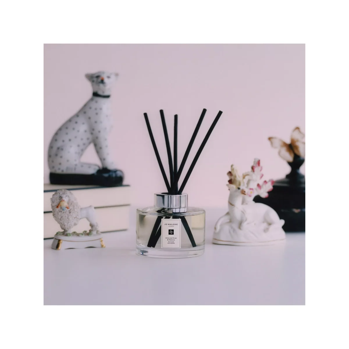 Jo Malone London English Pear & Freesia Scent Surround Reed Diffuser, 165ml – image 4