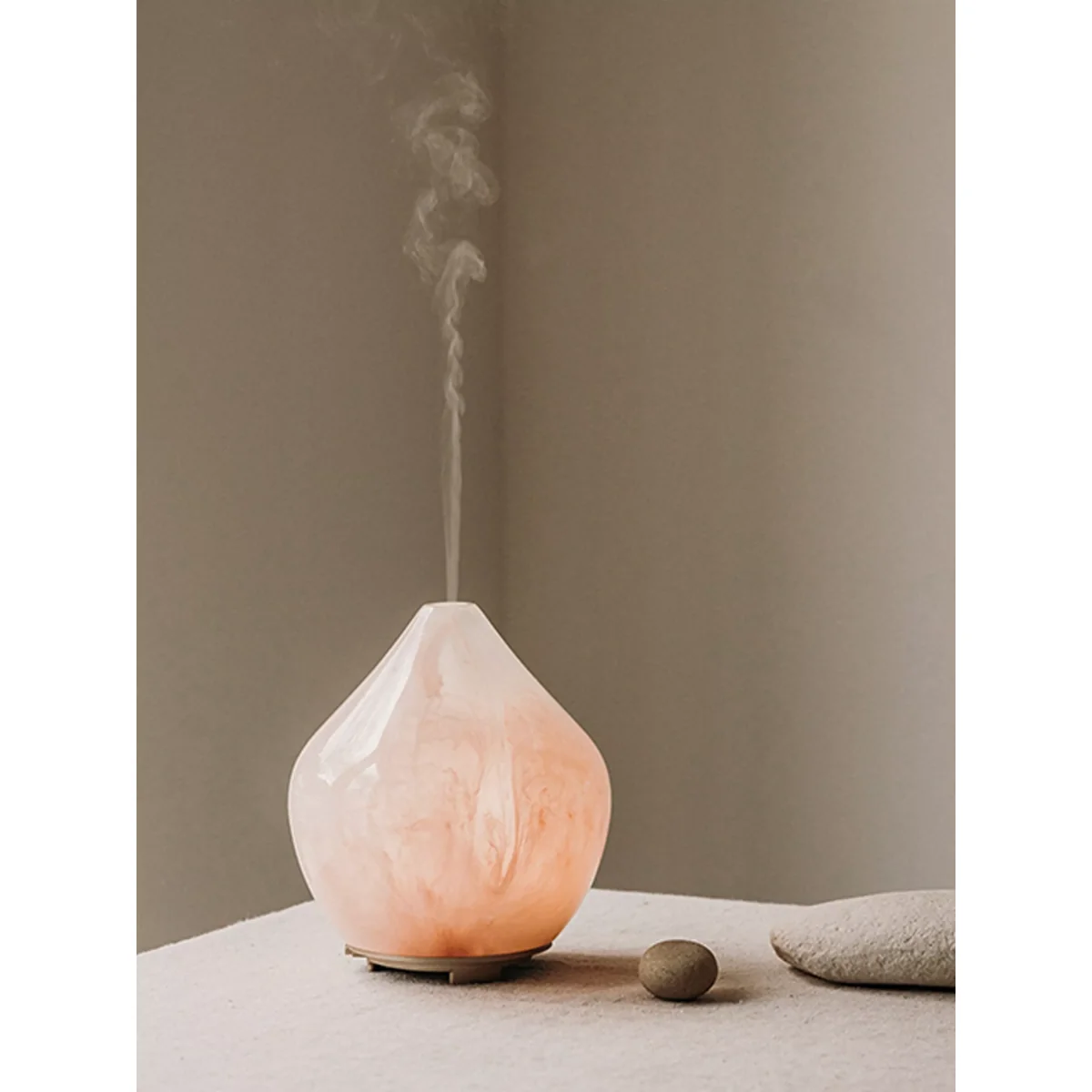 MADE BY ZEN Gem Electric Diffuser, Rose, 120ml – image 2