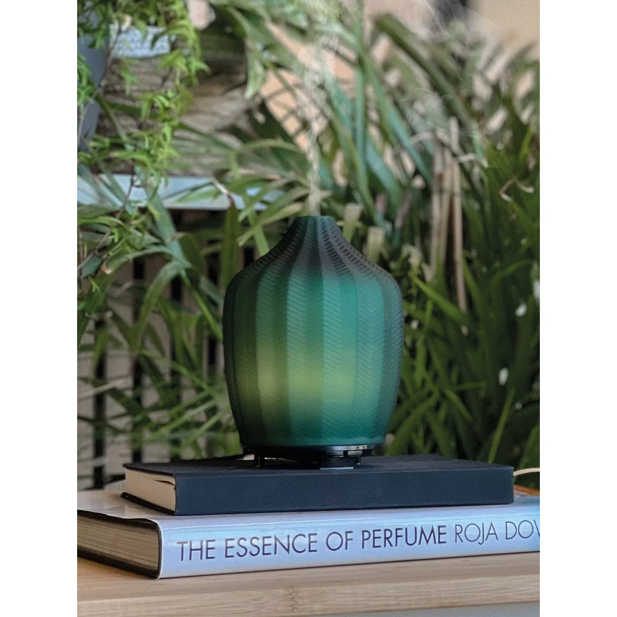 MADE BY ZEN Fern Forest Electric Diffuser, Forest Green, 120ml – image 2