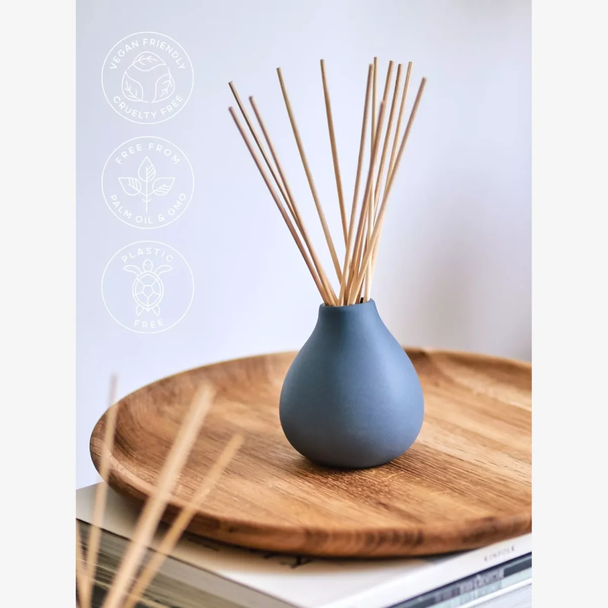 Aery Ceramic Japanese Garden Reed Diffuser, 200ml – image 1