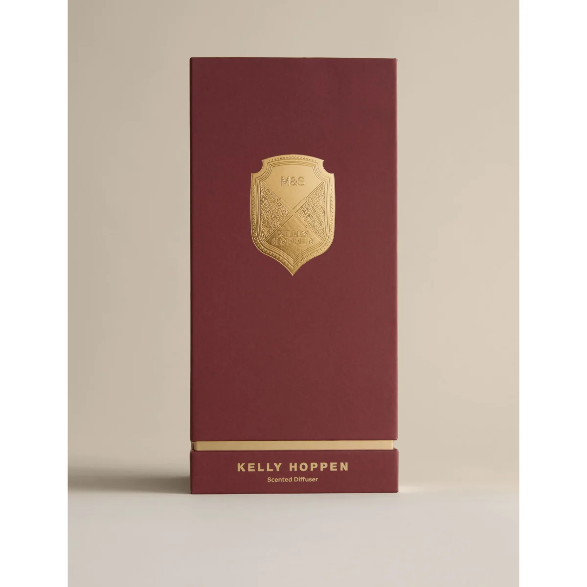 M&S X Kelly Hoppen Kelly Hoppen Christmas Joy Diffuser 200ml Red Mix – image 2