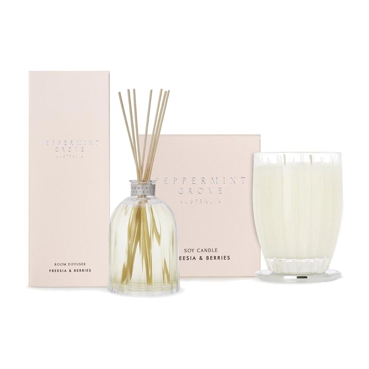 370g350ml Scented Candle Diffuser 2pc Set - Freesia & Berries / Freesia & Berries