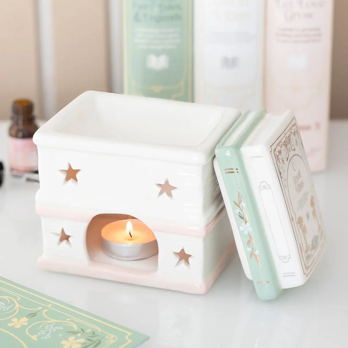 Book Stack Oil Burner and Wax Warmer - White – image 1