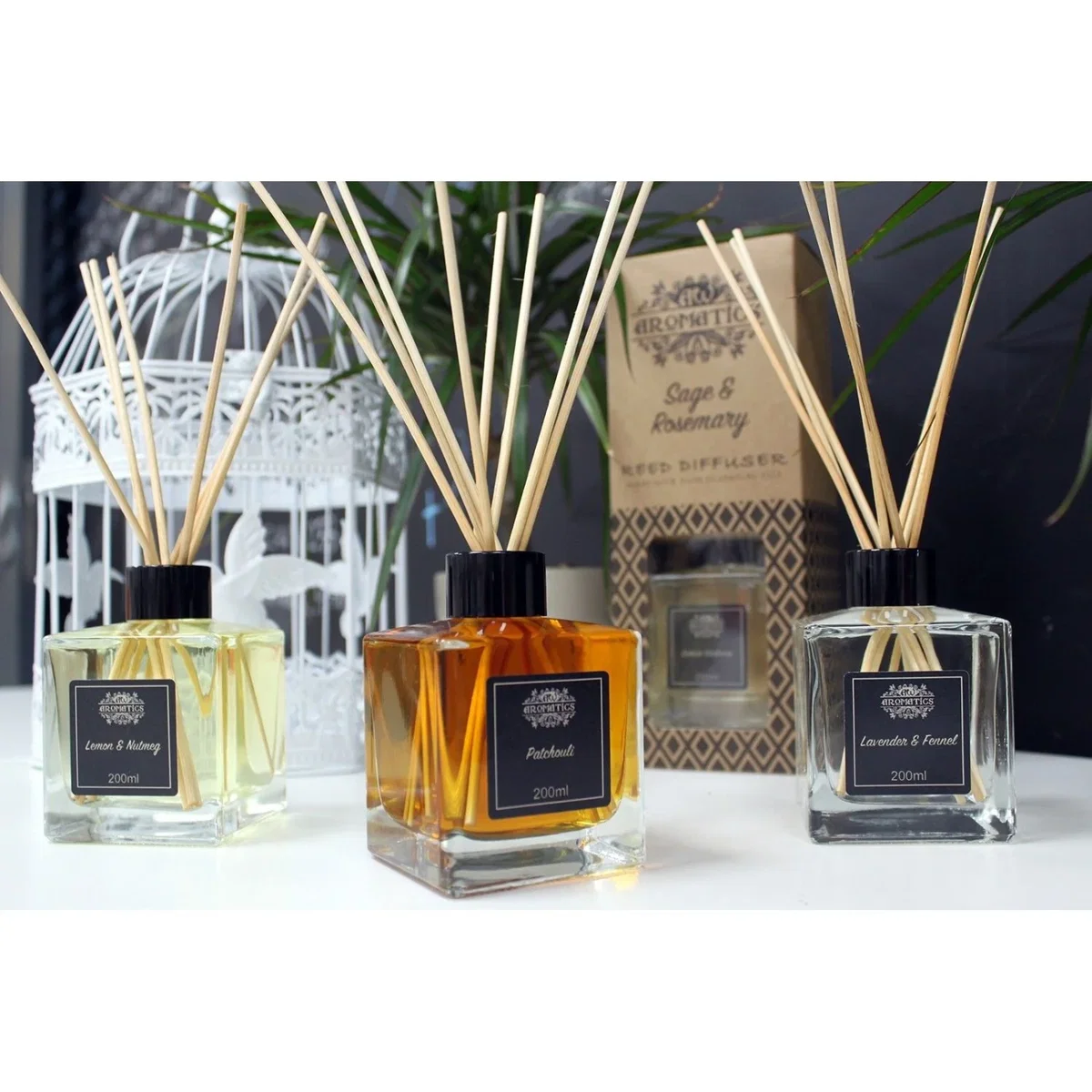 Peppermint and Frankincense Reed Diffuser 200ml - Black – image 5