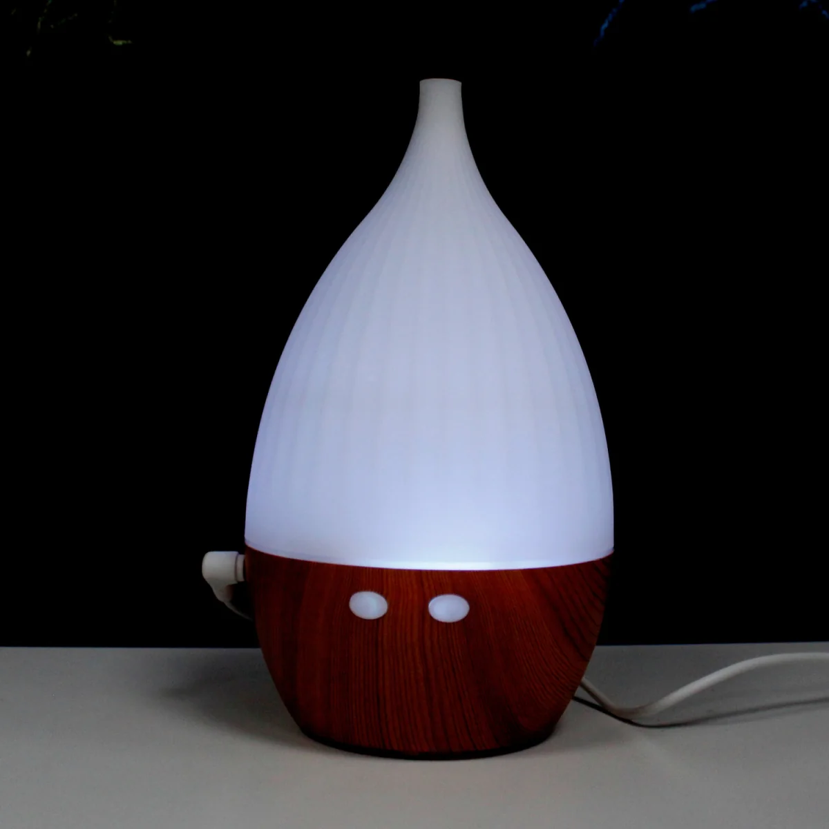 Milan Atomiser USB Colour Change LED Light Diffuser Ultrasonic - White – image 3