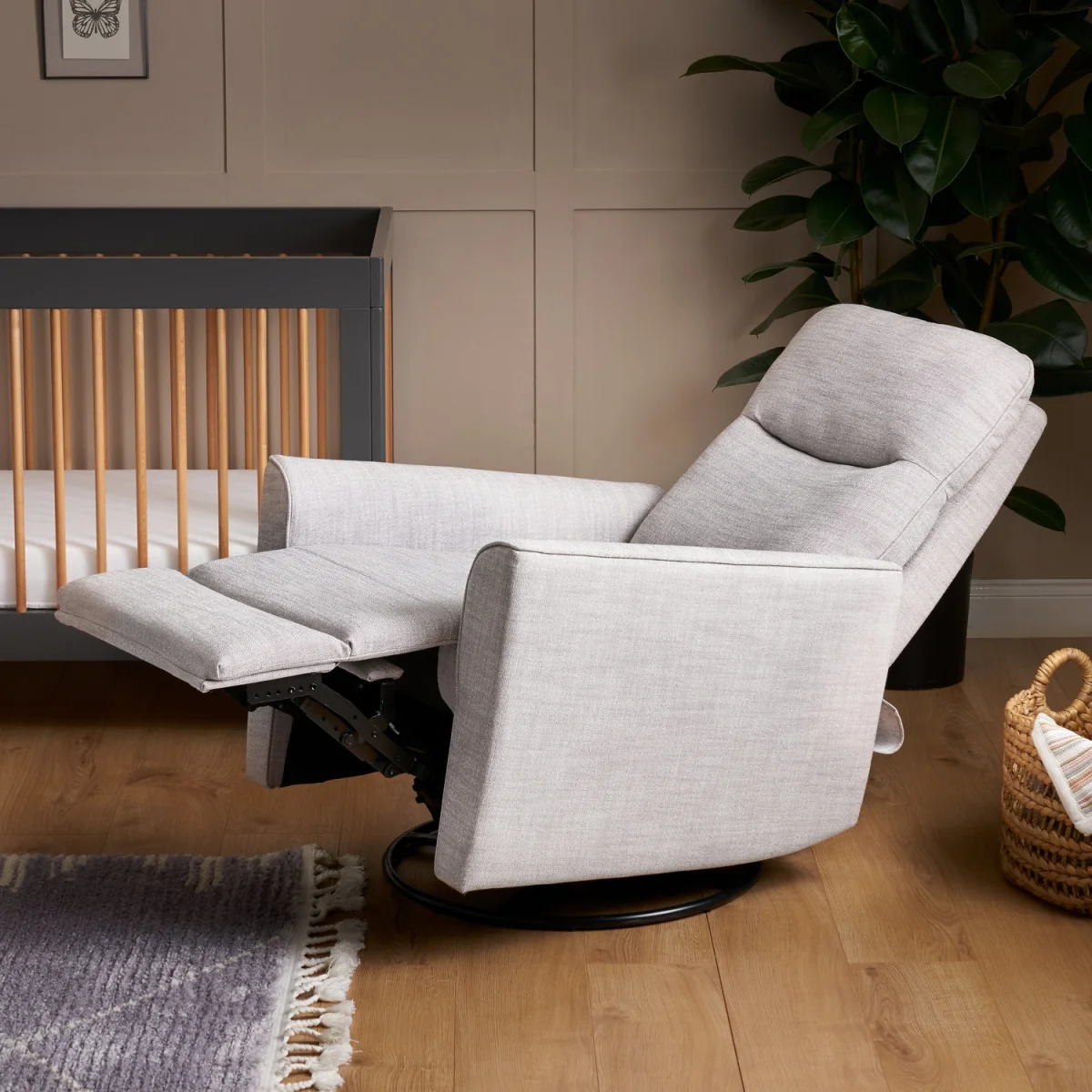 Savannah Swivel Pebble Glider Recliner Chair - Obaby – image 2